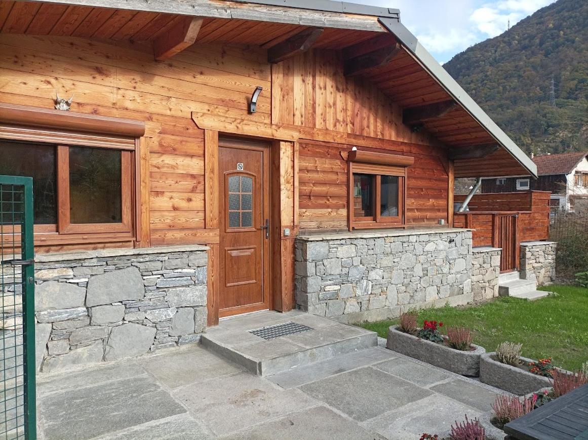 Joli Appart Terrasse Et Jardinet Albertville Exteriér fotografie